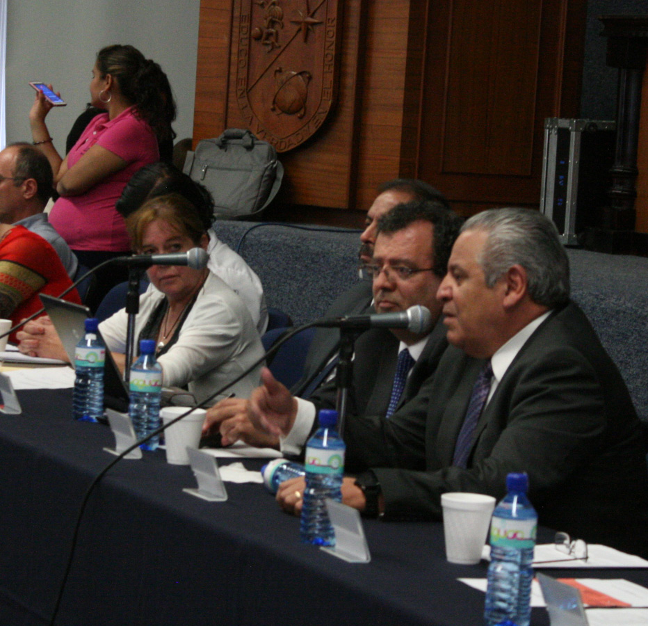 Espera UAQ que Estado le permita ejercer su presupuesto