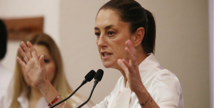 No peligrarían Afores con reforma: Sheinbaum