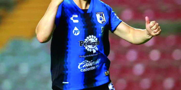 Valioso triunfo de Gallos femenil en casa
