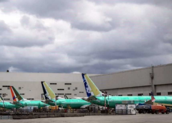 Caen 36% entregas de aviones de Boeing