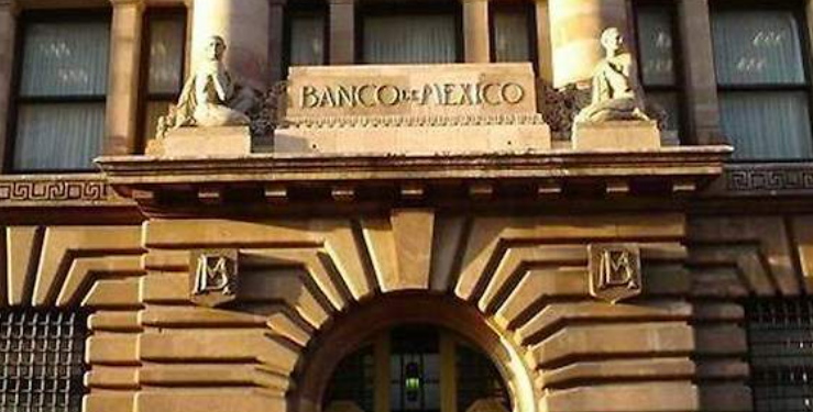Advierte Banxico turbulencia en 2024