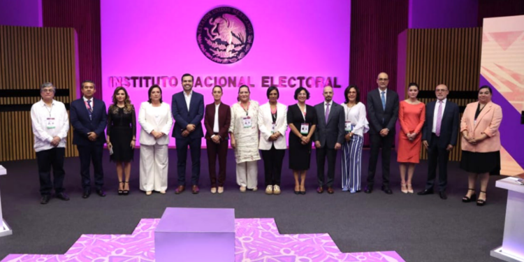 AMLO cuestiona el primer debate presidencial: “narrativa fue de lo que sostienen nuestros adversarios”