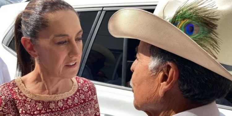 Pide Sheinbaum a INE facilitar voto en el extranjero