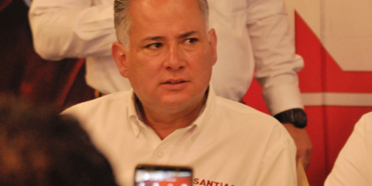 Triplicar obra social , propone el candidato Felifer Macías