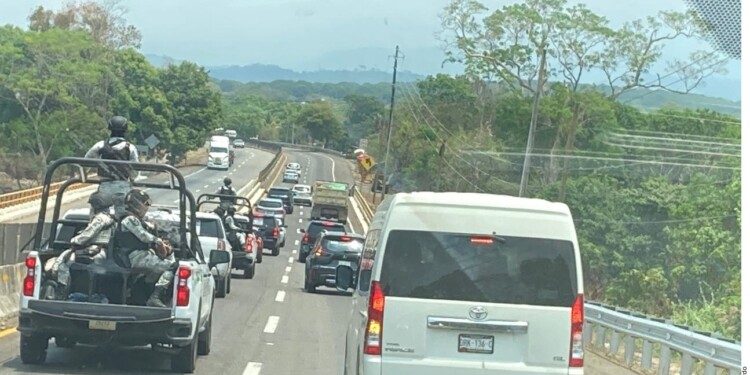 Acusa Xóchitl intimidación del narco en gira