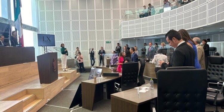 Aprueban reforma a la Ley de Agua, para garantizar a queretanos al menos 50 litros en casos de escasez