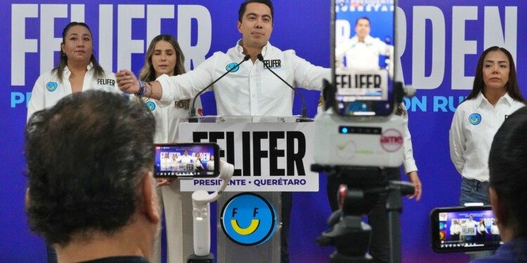 Felifer Macías va por construcción de Centro de Empoderamiento de la Mujer en la capital