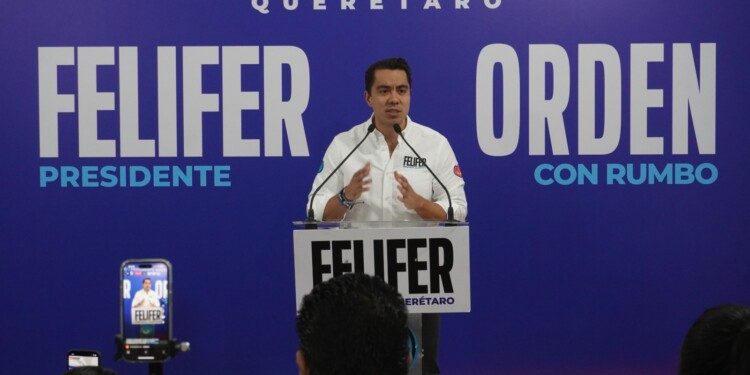 Alude Felifer Macías denuncias contra Chema Tapia por presunta corrupción en su periodo frente al FONDEN