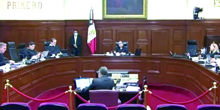 Promete Sheinbaum reducir extorsiones al campo