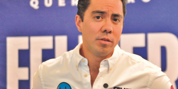 Vamos a ganar Querétaro con Chema, dice Velasco