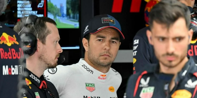 Checo Pérez rechaza oferta de renovación de Red Bull