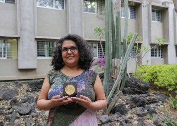 Antígona Segura, a la caza de vida extraterrestre