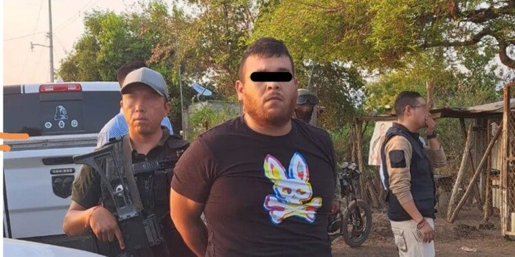 Detienen a ‘el Rojo’, presunto implicado en asesinato de Hipólito Mora