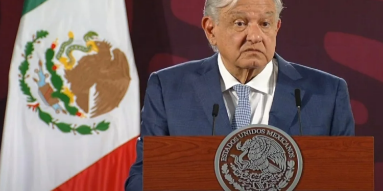 Urge para septiembre reforma al PJ; peso aguanta, dice AMLO 