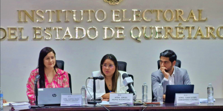Celebra Sheinbaum respaldo de banqueros
