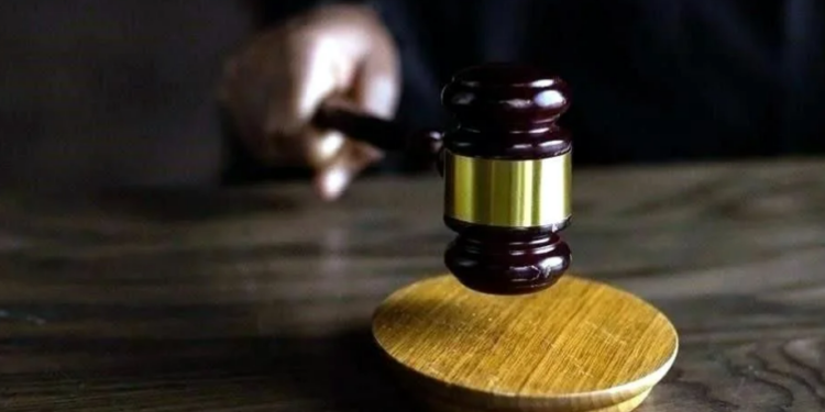 Publican decretos de Ley de Amparo y Amnistía