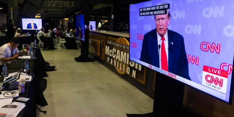 Mayoría de votantes cree que Trump ganó el debate