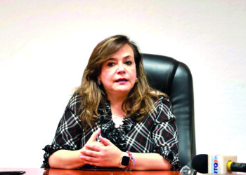 Confía rectora en Claudia