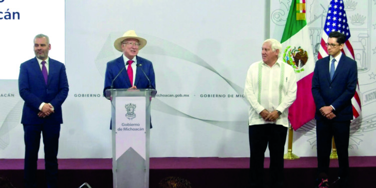 Pactan plan para proteger a inspectores de EU en Michoacán