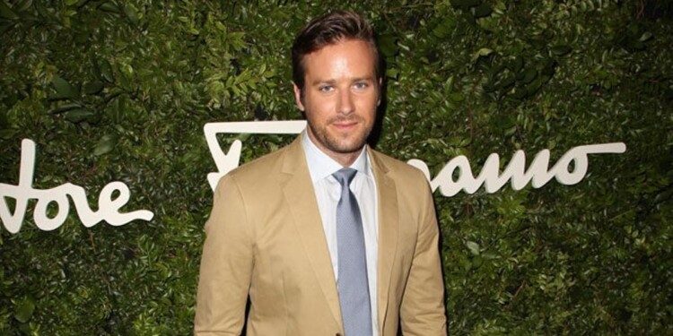 Reconoce Armie Hammer errores