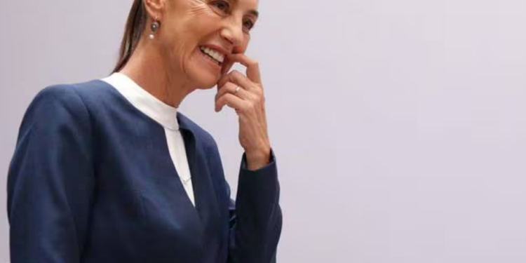 Adelanta Sheinbaum que habrá tren México-Querétaro