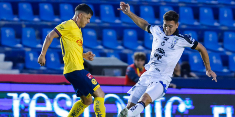 Caen los Gallos ante el América