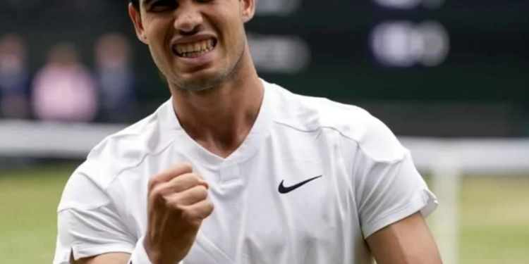 Alcaraz vence a Djokovic y sigue siendo el Rey de Wimbledon 