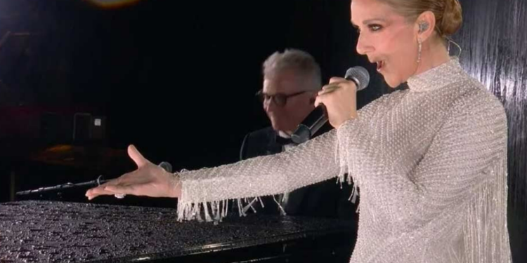 Regreso triunfal de Céline Dion en Olímpicos de París