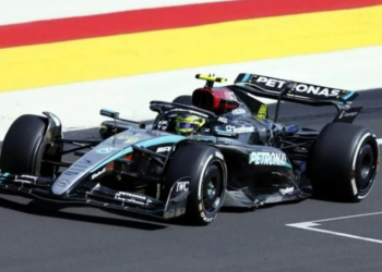 Mercedes hace 1-2 en Bélgica, Checo queda octavo