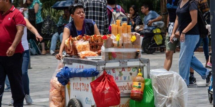 Crece 67% con AMLO padrón de grandes contribuyentes