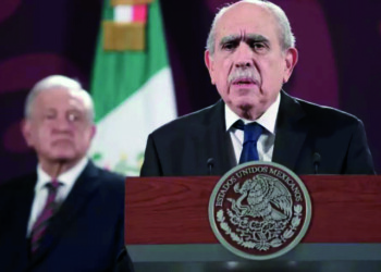La UIF investiga a Latinus, no a Loret, afirma Pablo Gómez