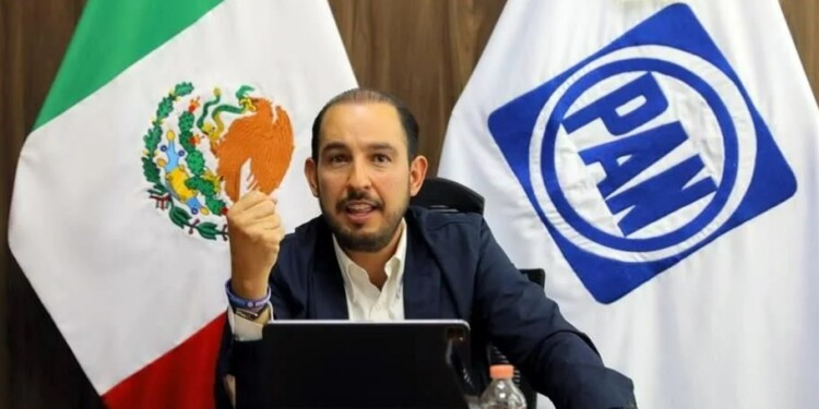 Jueces autónomos e independientes, ofrece Mier