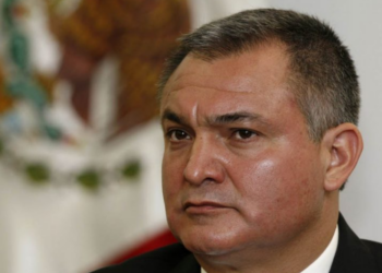 Niega juez nuevo juicio a García Luna