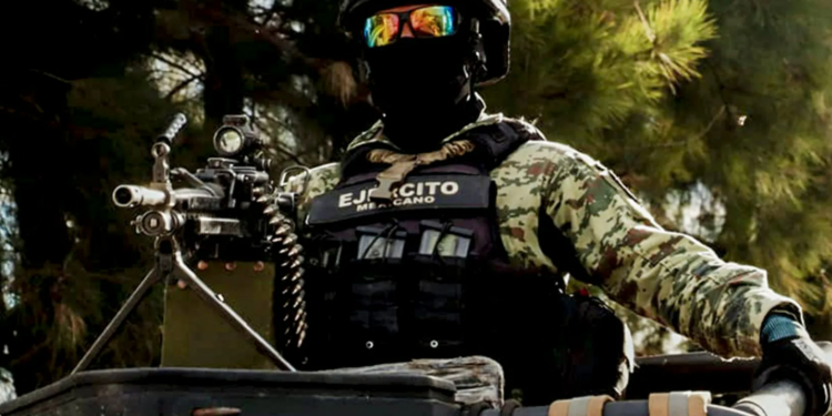 Llegan 600 militares a Sinaloa tras ola de violencia