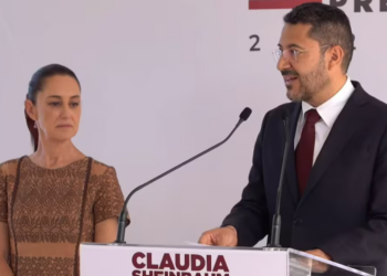 Martí Batres será director del ISSSTE