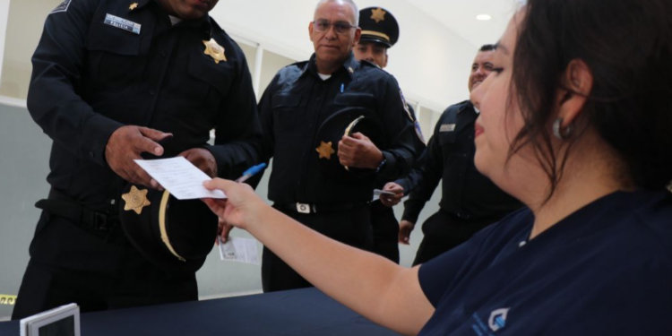 Se aplicaron las pruebas toxicológicas al personal de Seguridad Pública