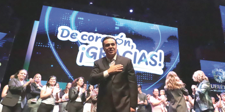 Rindió Luis Nava VI informe ciudadano