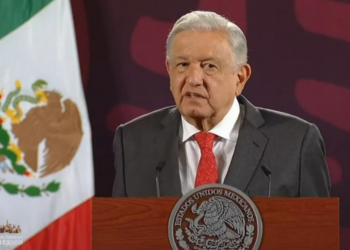 Reclama AMLO a EU por Salazar; envía nota diplomática