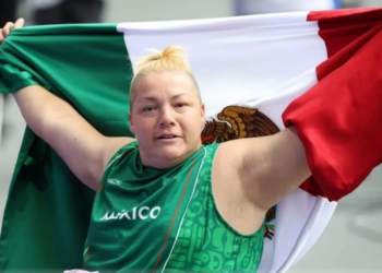 Gana Bronce Rosa María Guerrero en Paralímpicos de París