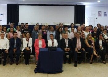 Nithzahaya García, nueva presidenta del Colegio de Médicos Familiares y Generales de Querétaro
