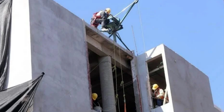 Desciende producción de vivienda en México