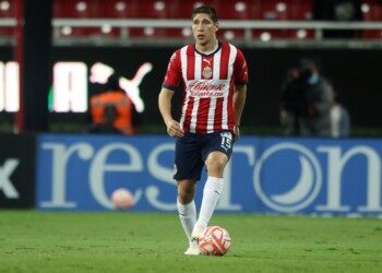 Debuta portero mexicano Alex Padilla con el Athletic