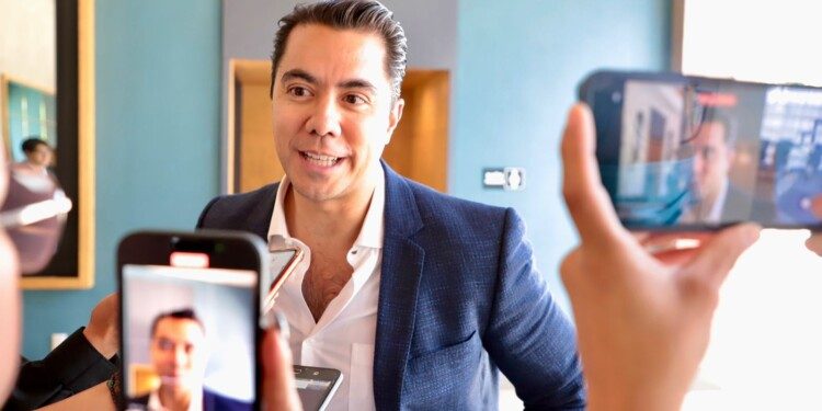 Yo quiero una administración limpia: Felifer Macías