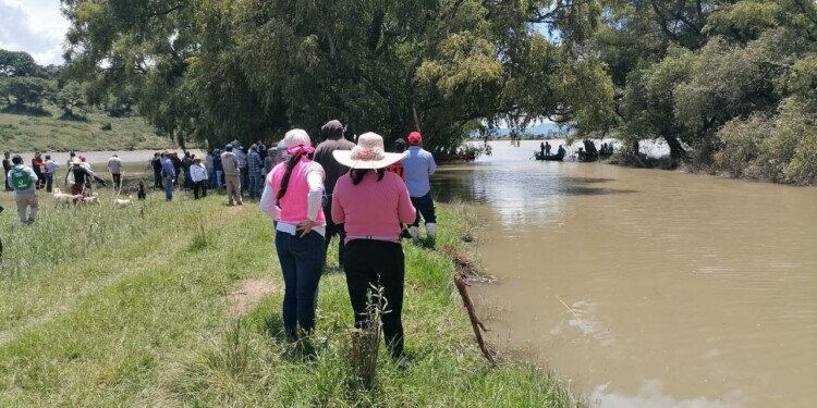 Hallan cuerpo de menor en presa en Amealco