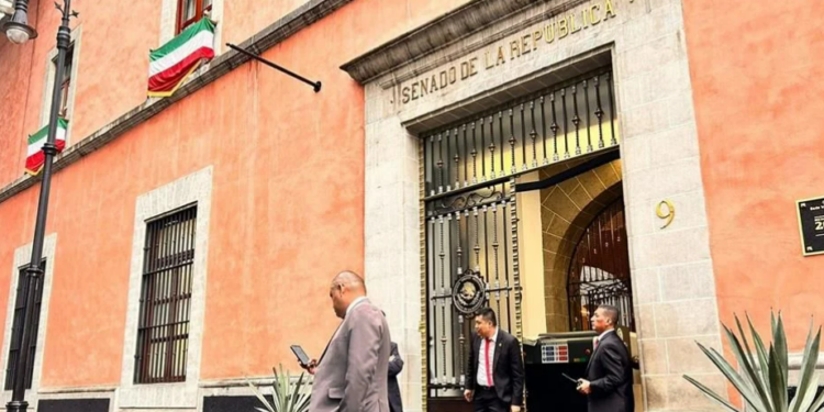 Reanudarán sesión a las 19:00 en Xicoténcatl