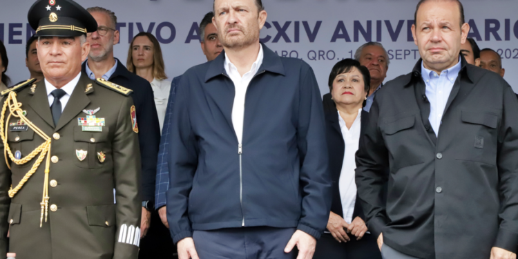 30 mil celebraron grito en delegaciones