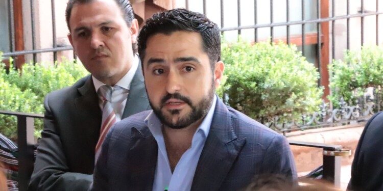 Sería un “traidor”, quien vote a favor de la Reforma al Poder Judicial: Agustín Dorantes