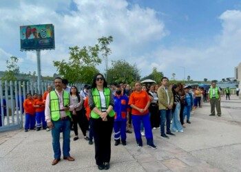 Logran tiempo récord en simulacro de Centro Cívico; evacuaron a mil 222 personas en 3:42 minutos