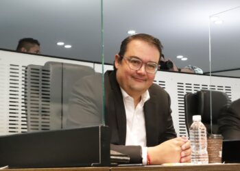 Guillermo Vega asumirá la coordinación del Grupo Parlamentario del PAN en la LXI Legislatura