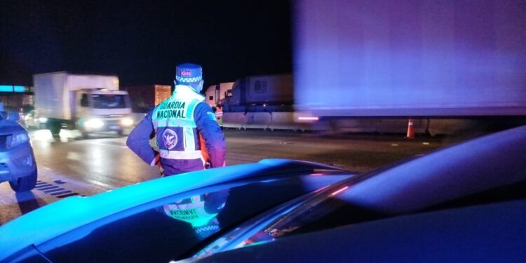 Detectan socavón en la autopista México-Querétaro
